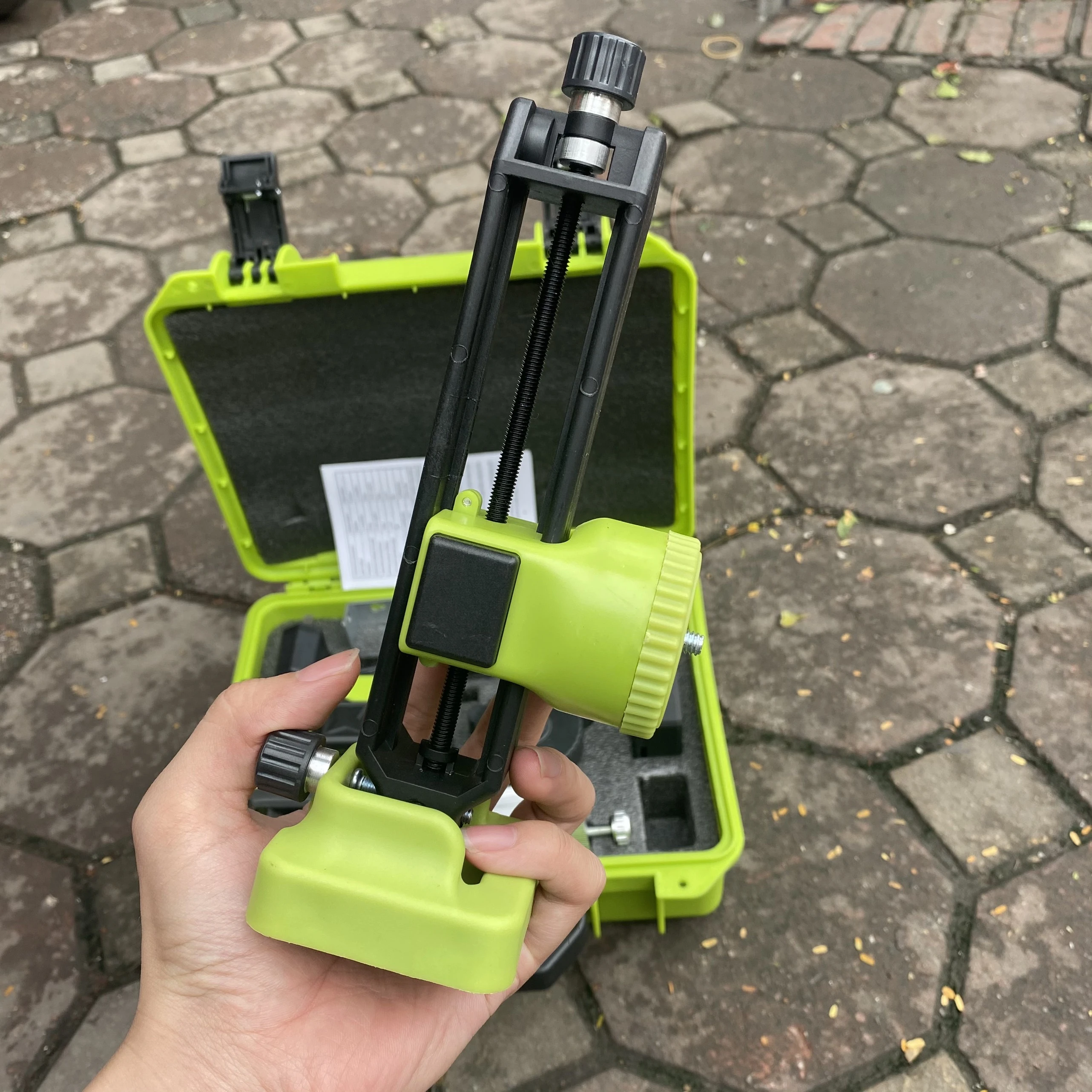 Máy bắn cốt laser Geotes 12 tia xanh