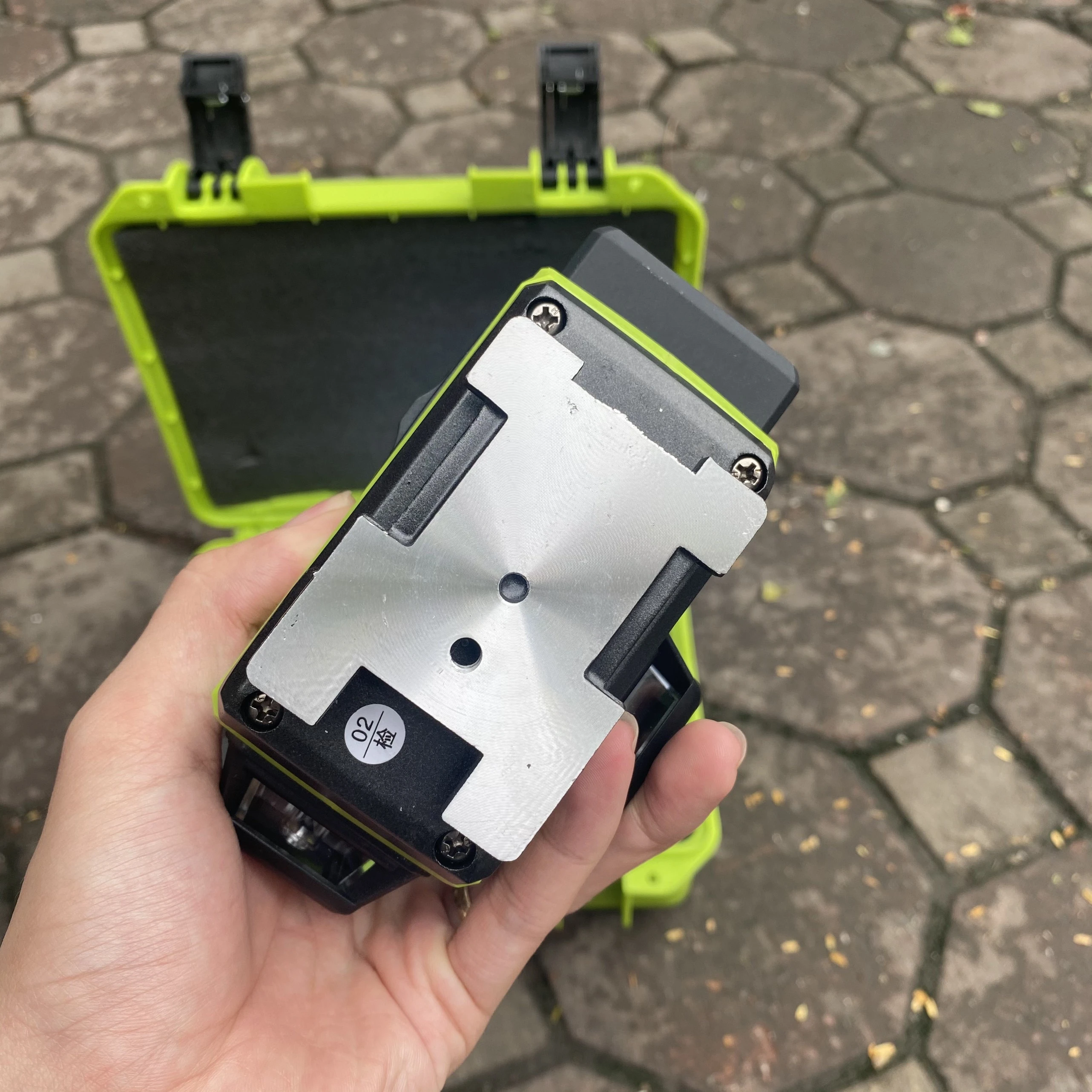 Máy bắn cốt laser Geotes 12 tia xanh