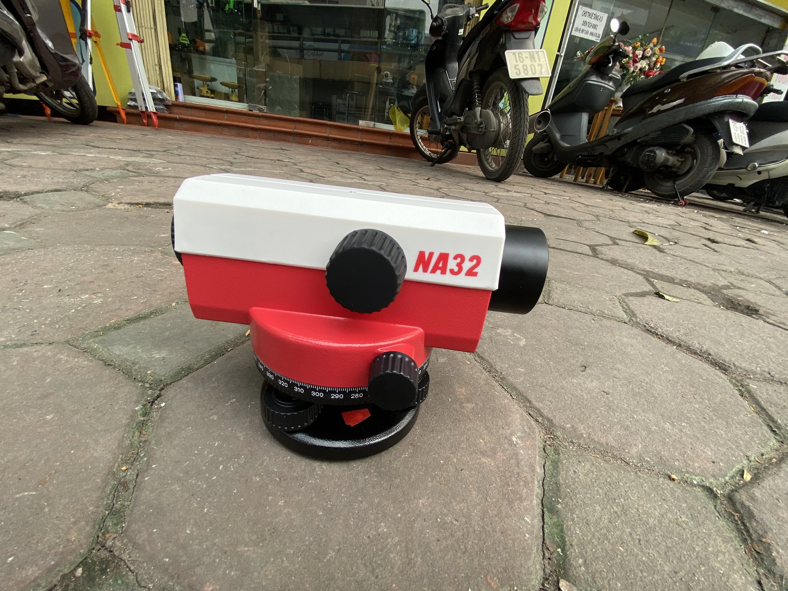 Máy Thủy Bình NA32