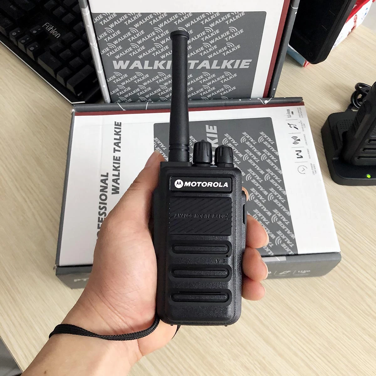 Bộ đàm Motorola TC-880 Công suất 5w